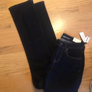 NWT 00 OLD NAVY curvy boot-cut dark rinse jeans